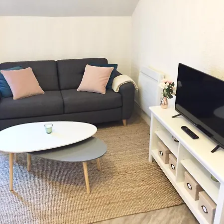 Bord De Centre-ville, Proche Gare * Le Pouliguen