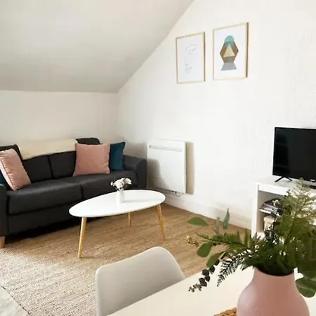 Bord De Centre-ville, Proche Gare