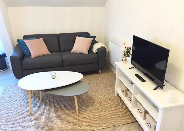 Bord De Centre-ville, Proche Gare * Le Pouliguen